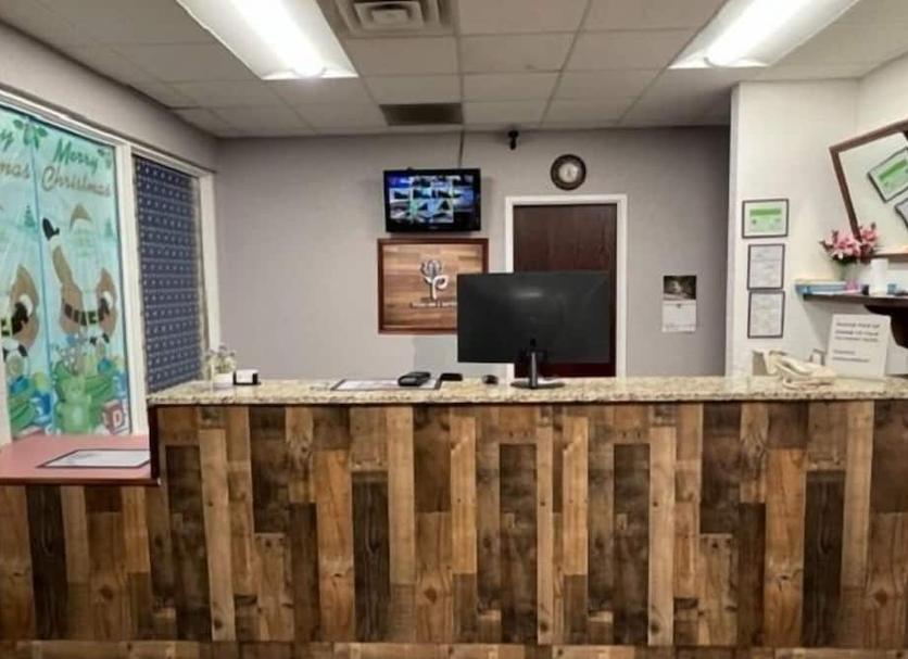 Front desk Photo