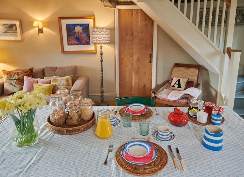 Dining room Photo