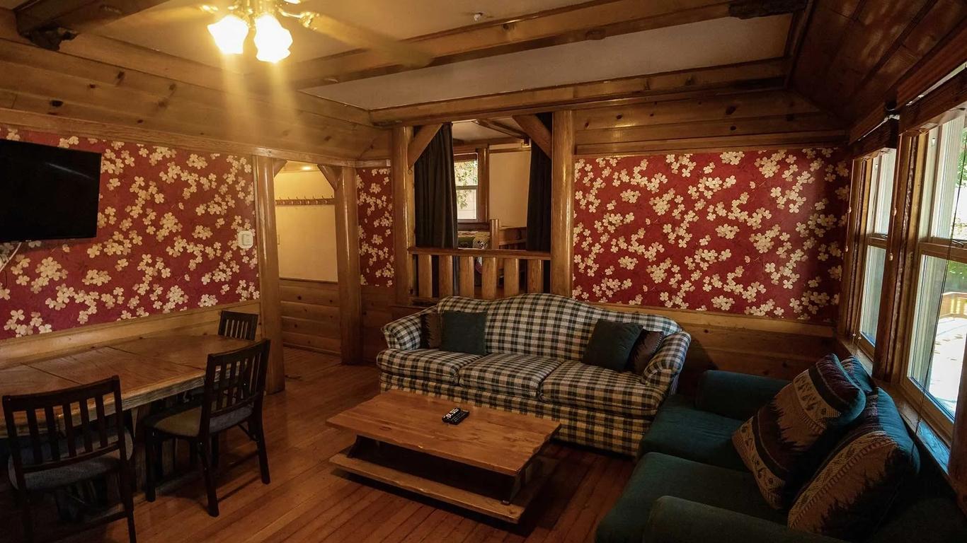 Embers Lodge and Cabins
