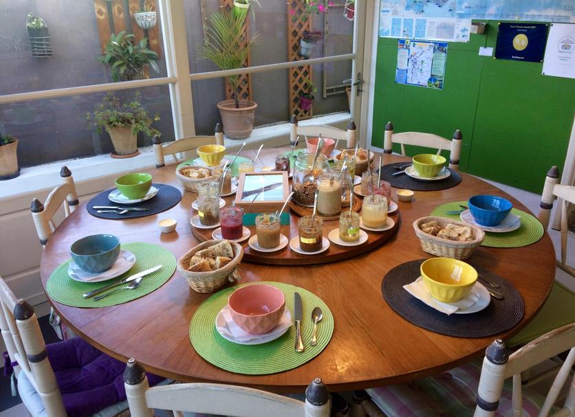 Dining room Photo