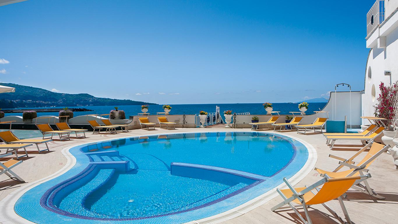 Mar Hotel Alimuri