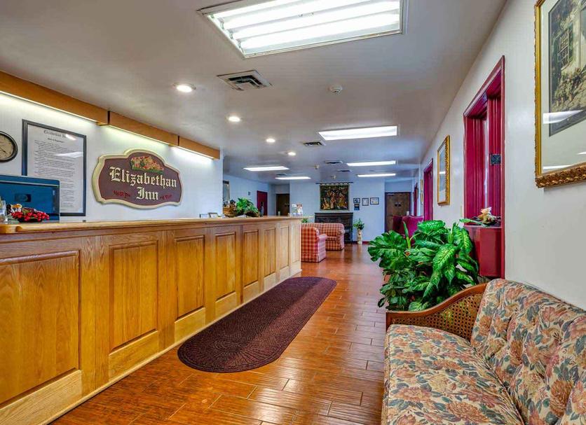 Front desk Photo