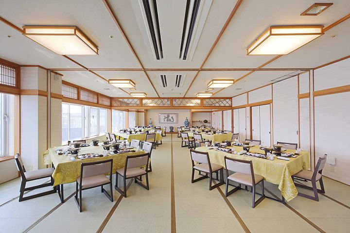 Banquet hall