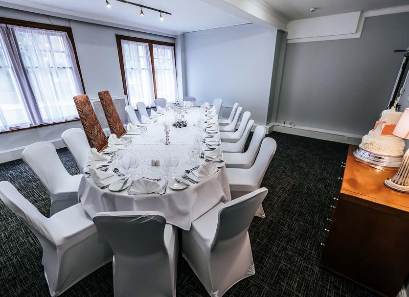Banquet hall Photo