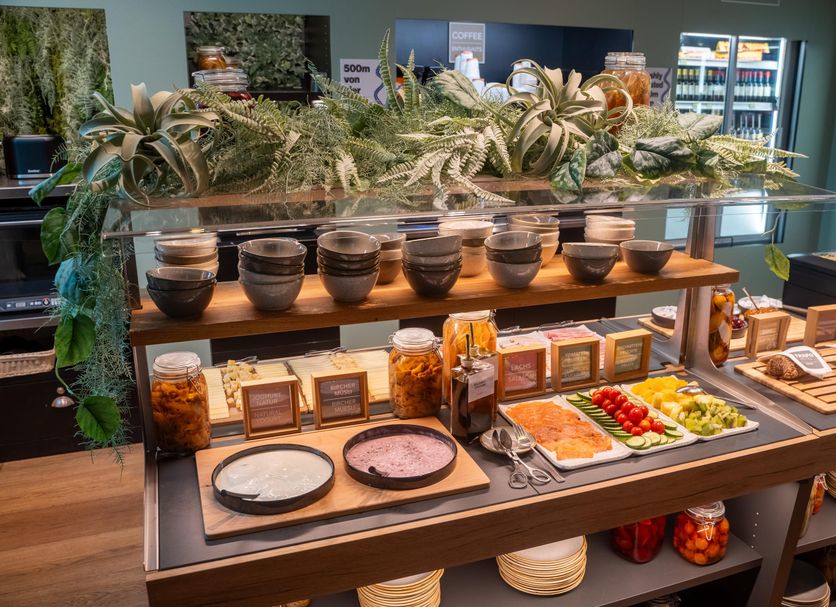 Buffet Photo