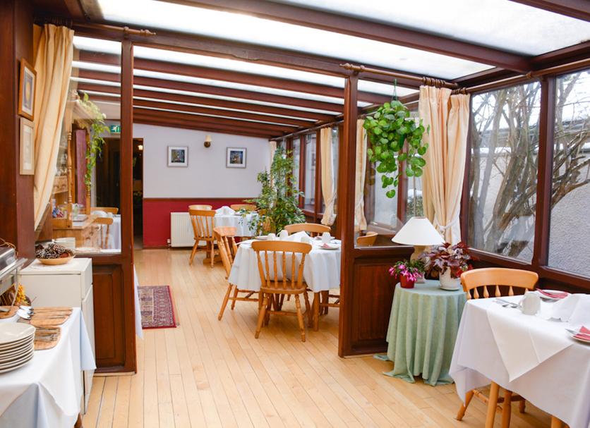 Dining room Photo