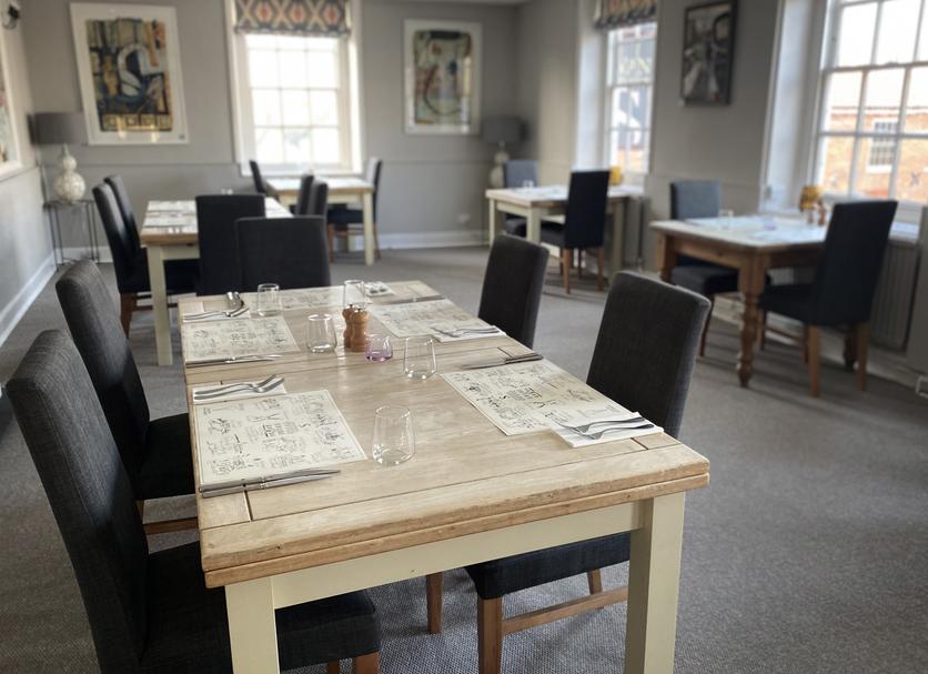 Dining room Photo