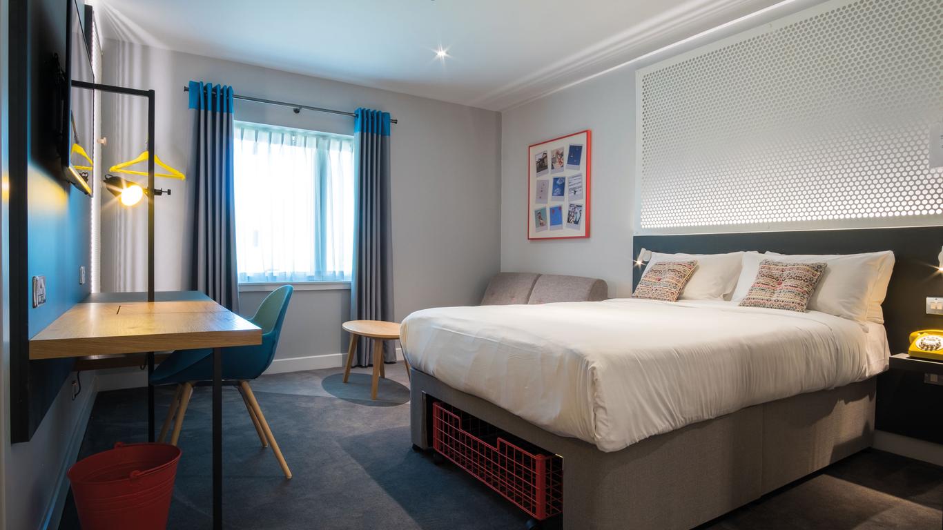 Lodge at Solent