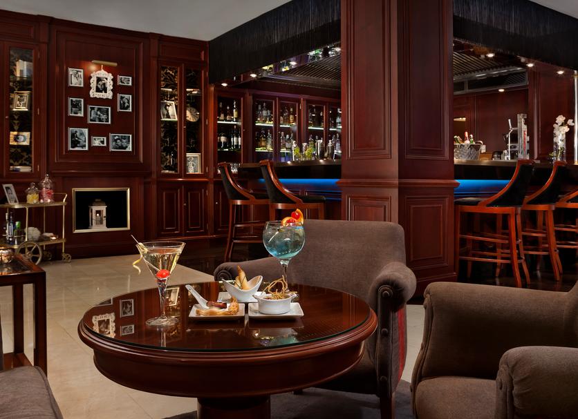 Bar Photo