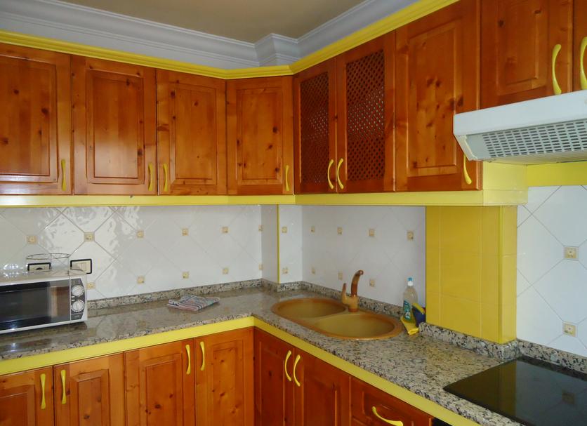 Kitchen Photo