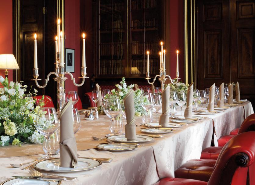 Banquet hall Photo