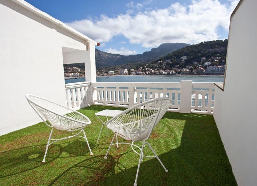 Balcony Photo