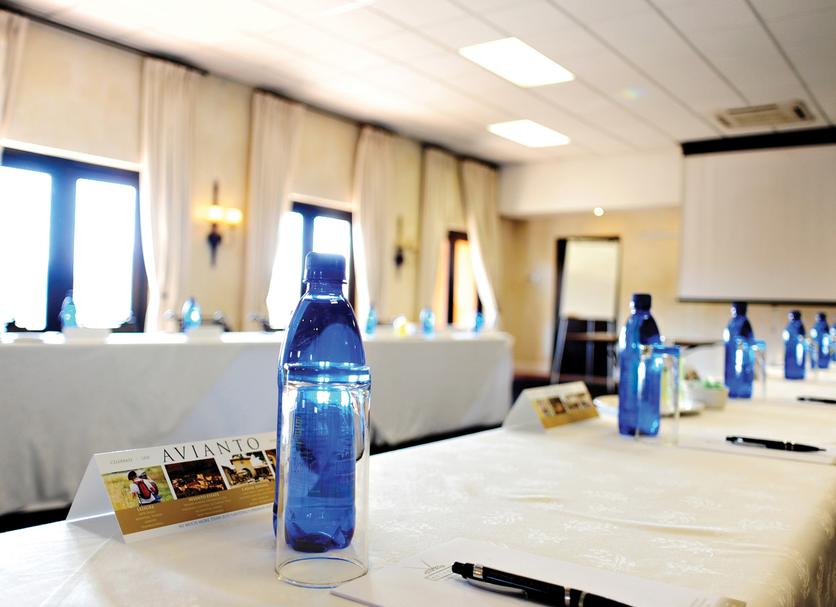 Conference room Photo