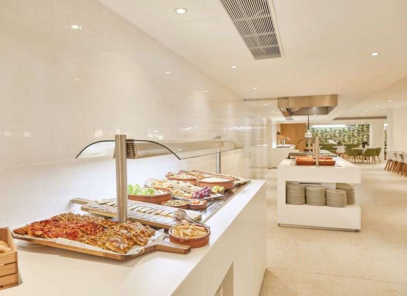 Buffet Photo