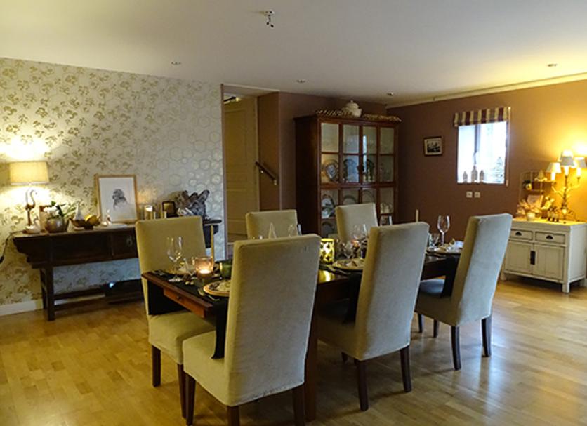 Dining room Photo