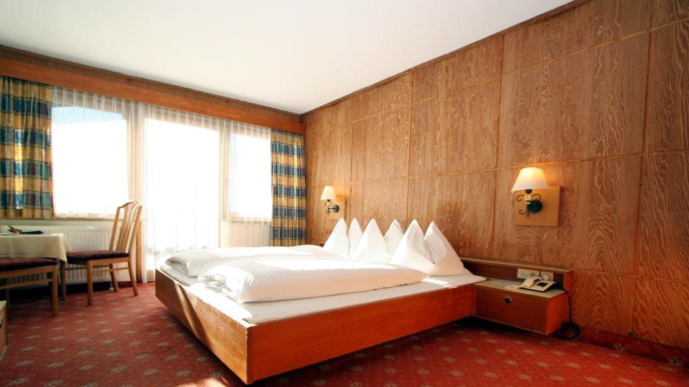 Hotel Tiroler Adler Bed & Breakfast