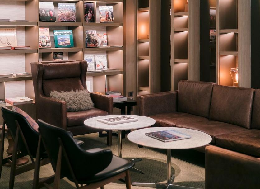 Lounge Photo
