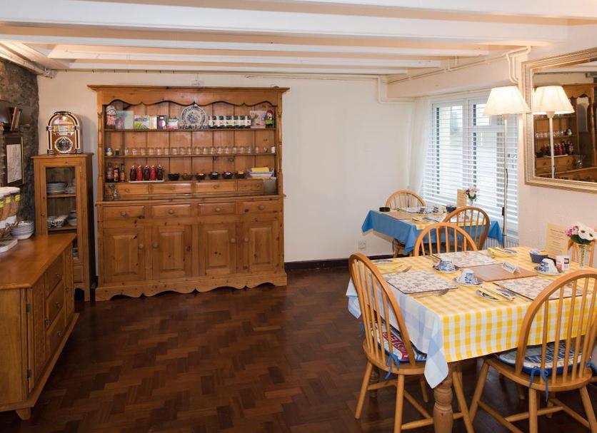 Dining room Photo