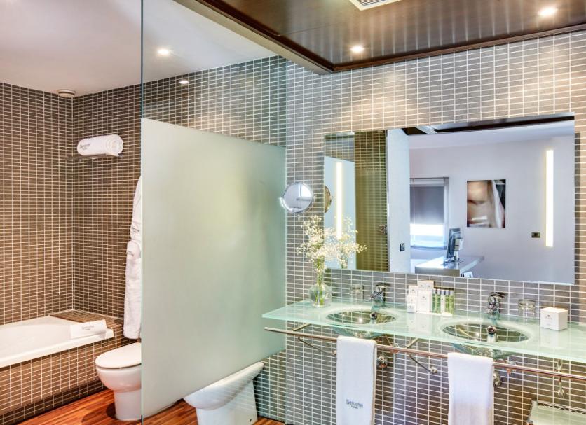 Bathroom Photo