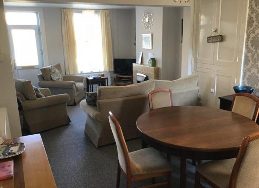 Dining room Photo