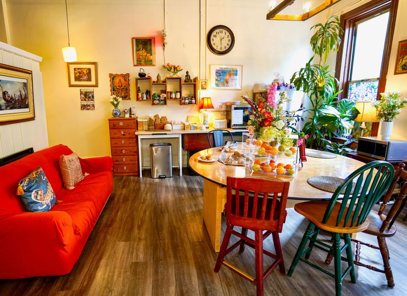 Dining room Photo