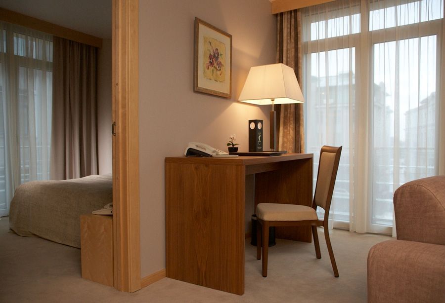Room amenity