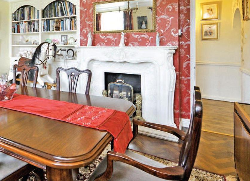 Dining room Photo