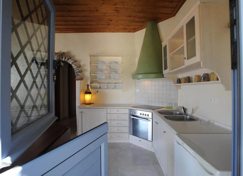 Kitchen Photo