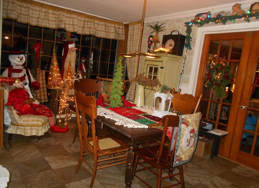 Dining room Photo