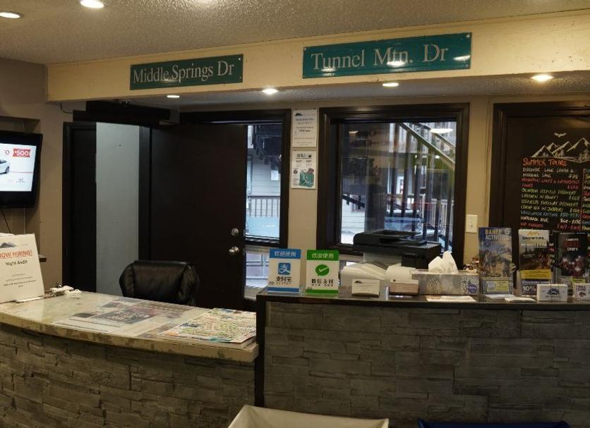 Front desk Photo