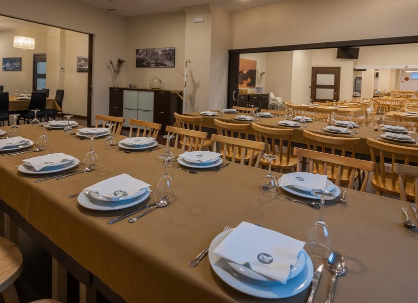 Dining room Photo