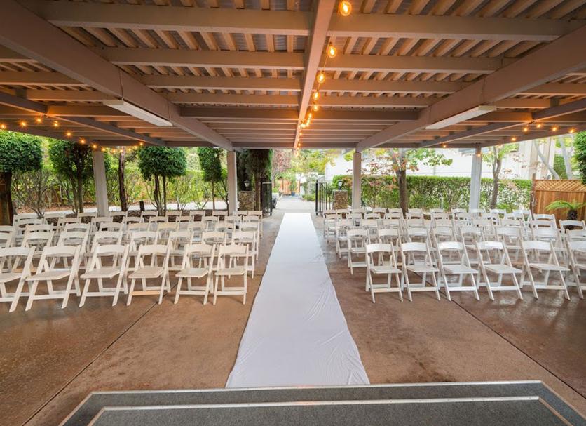 Banquet hall Photo