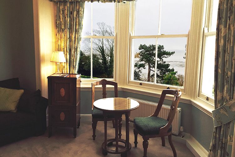Room amenity