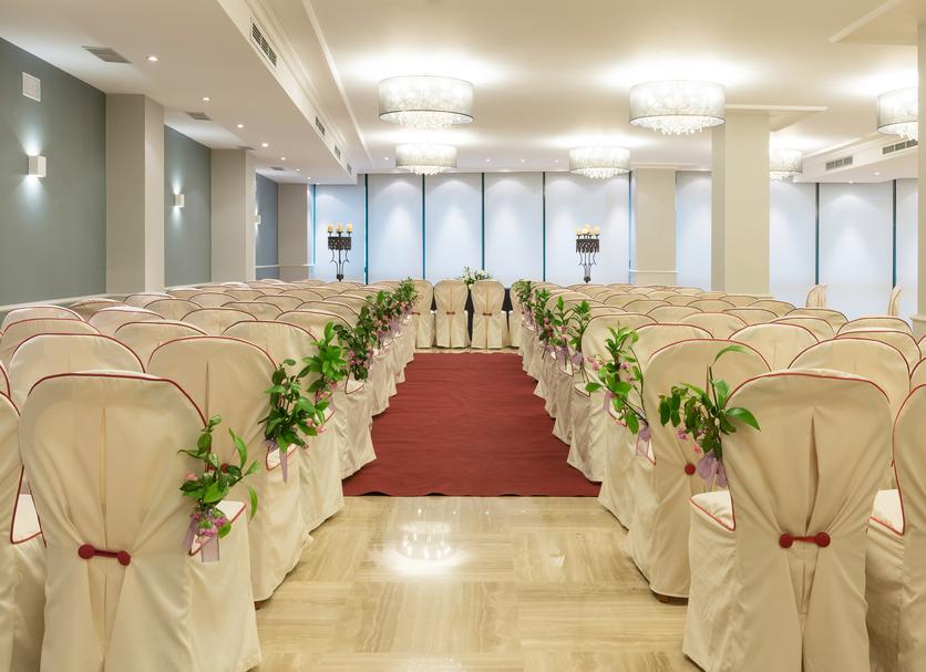 Banquet hall Photo