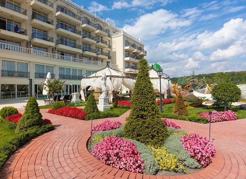 Outdoor view Photo