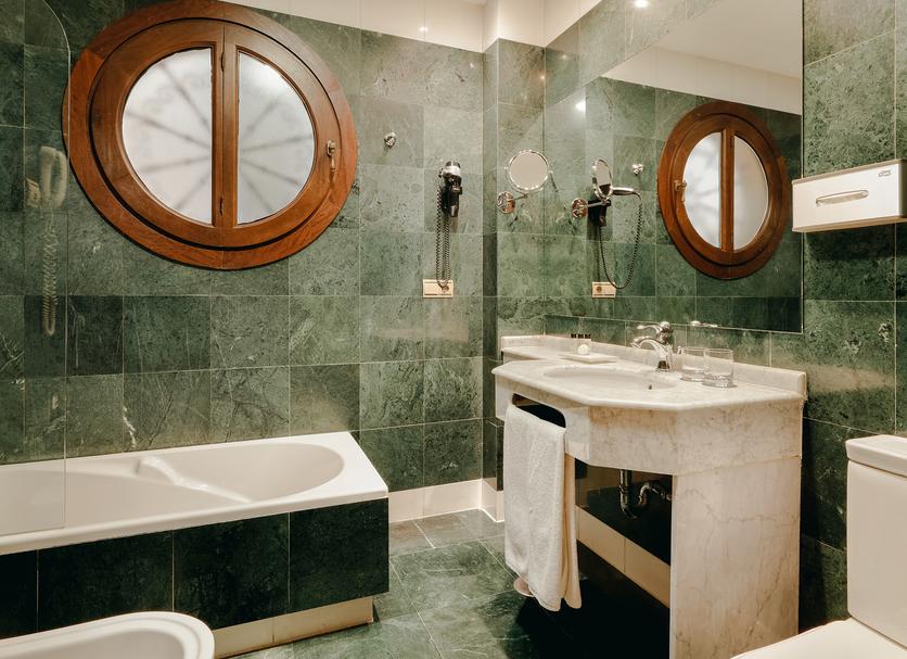 Bathroom Photo